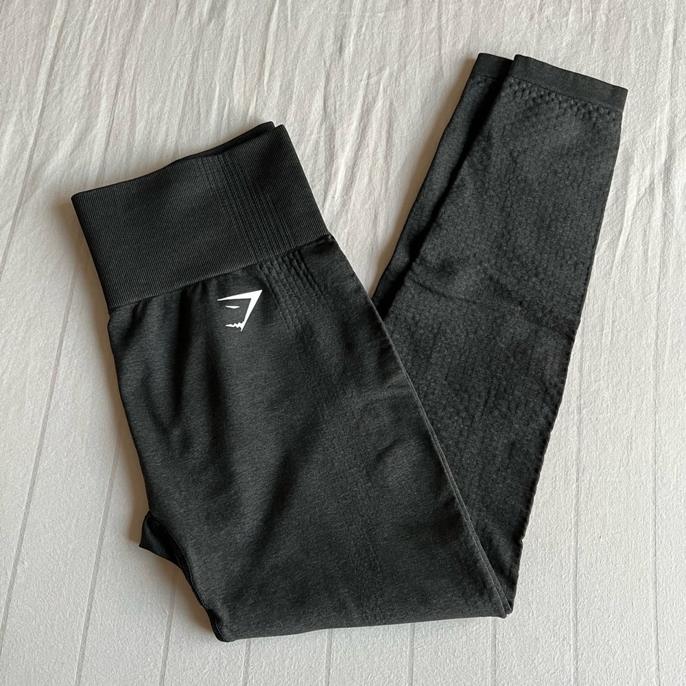 NWOT Gymshark Vital Seamless Leggings Black Marl